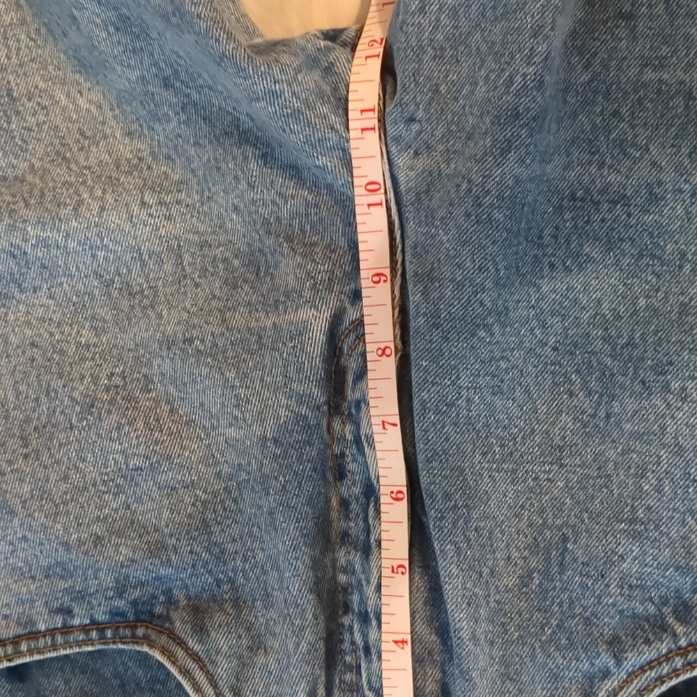 Bill Blass Petite Jeans, Size 8P - Picture 13 of 15